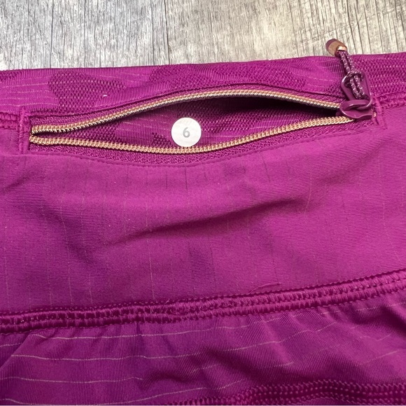 Lululemon Run For Days Shorts - Picture 6 of 8